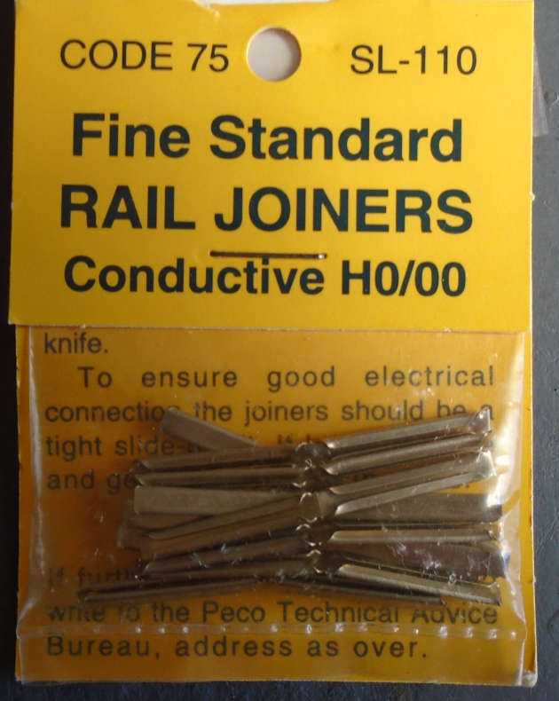 PECO HO SCALE - RAIL JOINERS, CARDED