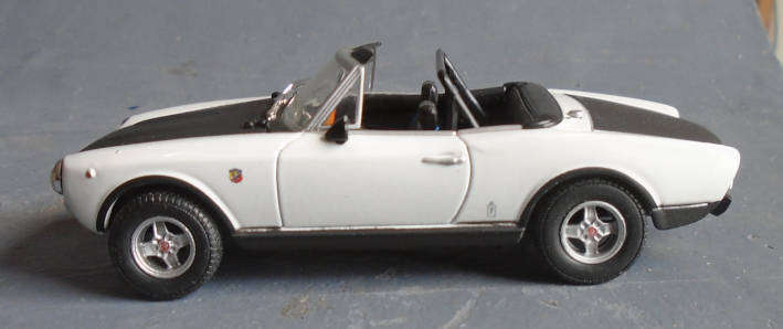 STARLINE 1/43 SCALE - FIAT 124 ABARTH
