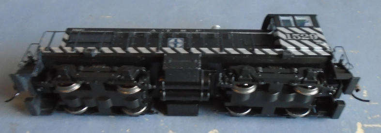 BACHMANN HO SCALE - SANTA FE S4 DIESEL LOCO, BOXED, DCC & SOUND