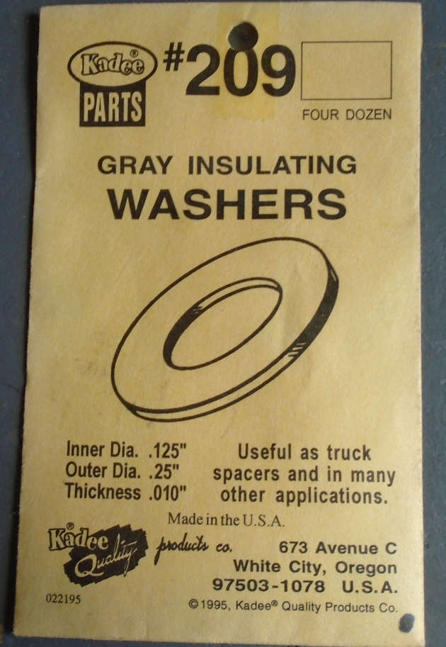 KADEE HO SCALE - 209 GRAY INSULATING WASHERS, 4 DOZEN, IN PKT