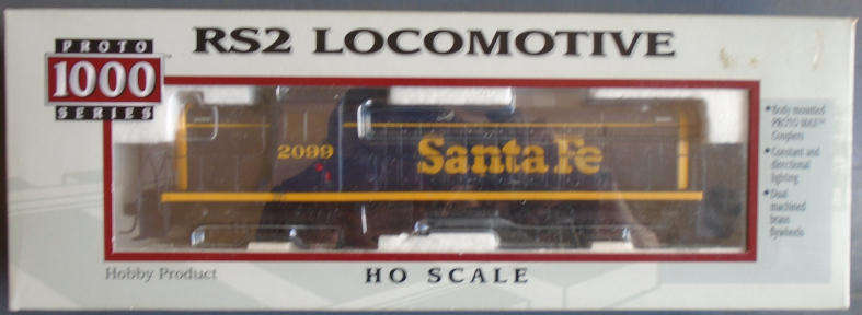 WALTHERS PROTO 1000 HO SCALE - SANTA FE RS2 DIESEL LOCO W/DIRECTIONAL LIGHTING, BOXED