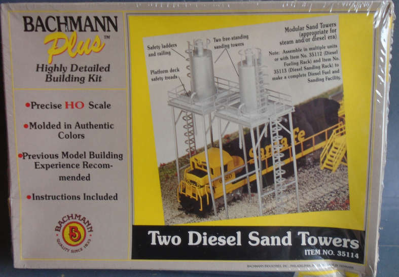 BACHMANN HO SCALE - TWO DIESEL SAND TOWERS - BOXED