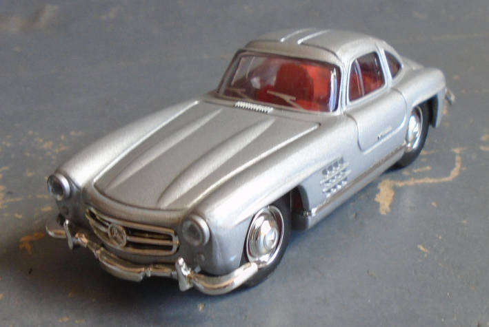 DEL PRADO 1/43 SCALE - MERCEDES BENZ 300SL