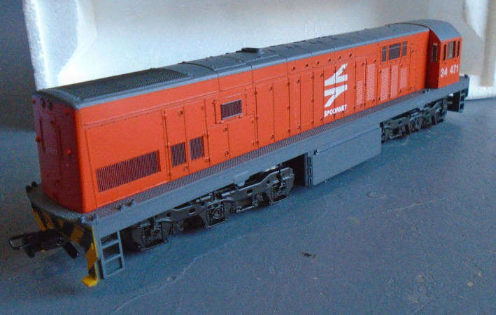 FRATESCHI HO SCALE - SPOORNET CLASS 34 DIESEL LOCO, BOXED