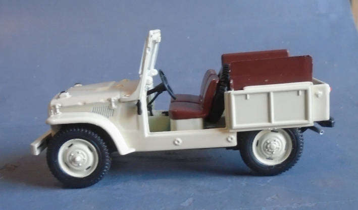 NOREV 1/43 SCASLE - FIAT CAMPAGNOLA