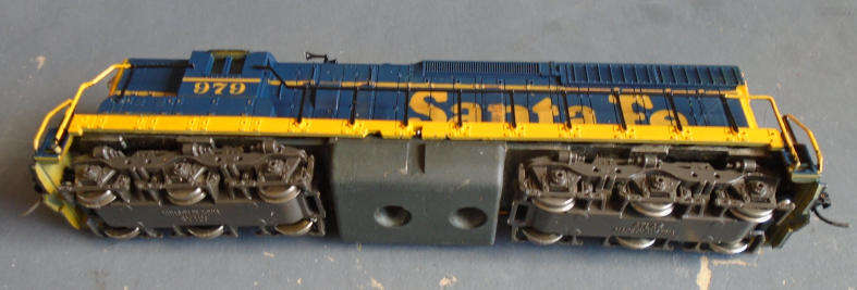 ATLAS HO SCALE - SANTA FE SD24 DIESEL LOCO, BOXED