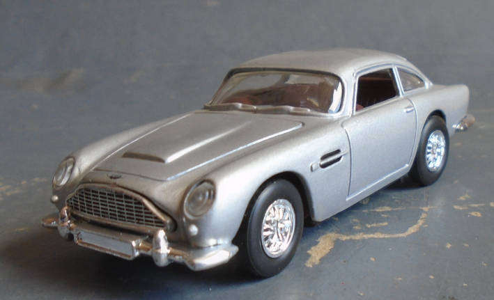 DEL PRADO 1/43 SCALE - 1950 ASTON MARTIN