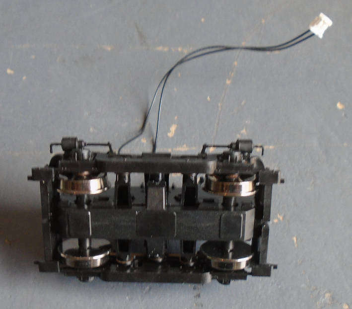 ATLAS HO SCALE - BOGIE WITH ELECTRIC CONNECTION ASPER FOTOS
