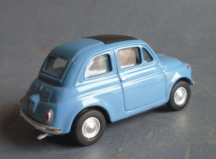 DEL PRADO 1/43 SCALE - FIAT 500