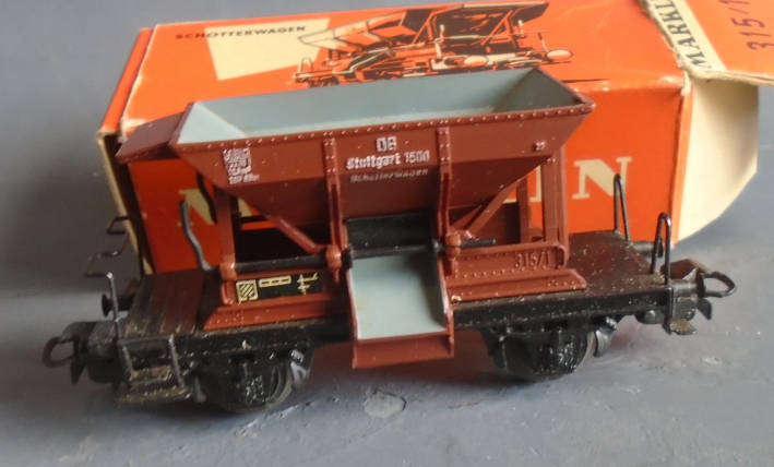 MARKLIN HO SCALE - BALLAST HOPPER WAGON, BOXED