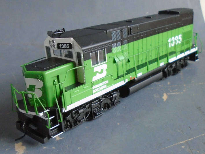 PROTO 1000 HO SCALE - BN GP-15-1 DIESEL LOCO, BOXED
