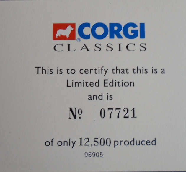 CORGI 1/50 SCALE - ADVANCED BOOKING VEHICLE CHIPPERFIELDS - BOXED