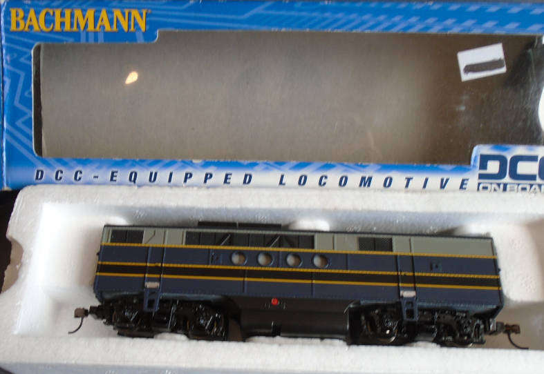 BACHMANN HO SCALE - B&O FT-B UNIT, WITH DCC FITTED, BOXED