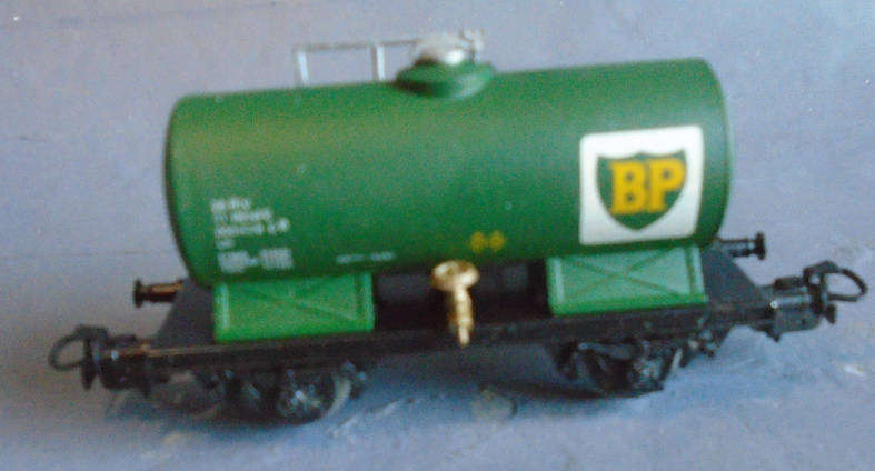 MARKLIN HO SCALE - RENFRE BP TANK WAGON