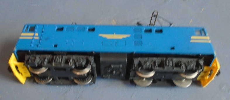 LIMA HO SCALE - SAR ELECTRIC BLUE TRAIN LOCO WITH EARLY LIVERY, BOXED
