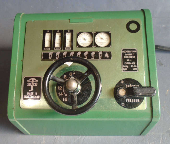 BUCO, MADE IN SWITZERLAND - AC 3 RAIL, TRANSFORMER/CONTROLLER