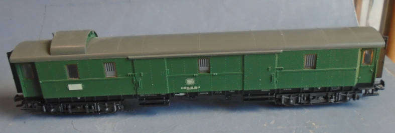 MARKLIN HO SCALE - DB BAGGAGE VAN