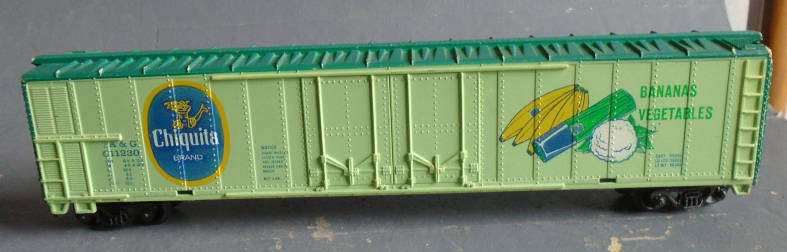 TYCO HO SCALE - TA&G CHIQUITA VEGETABLE WAGON