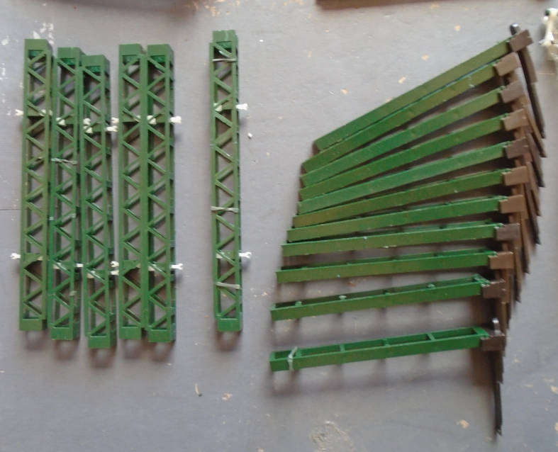 OO/HO SCALE -CATENARY JOB LOT AS PER FOTOS