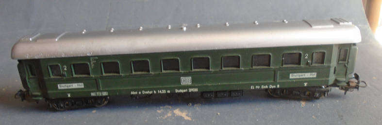 LIMA HO SCALE - DB STUTTGART PASSENGER COACH AS PER FOTOS