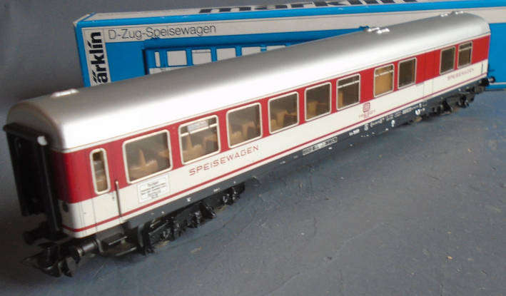 MARKLIN HO SCALE - DB EXPRESS DINING CAR, BOXED