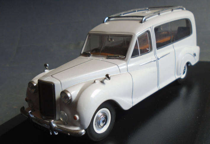 OXFORD 1/43 SCALE - DAIMLER HEARSE, BOXED