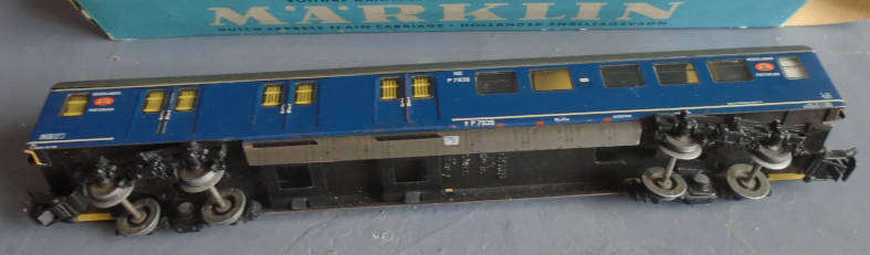 MARKLIN HO SCALE - DUTCH POST WAGON, BOXED