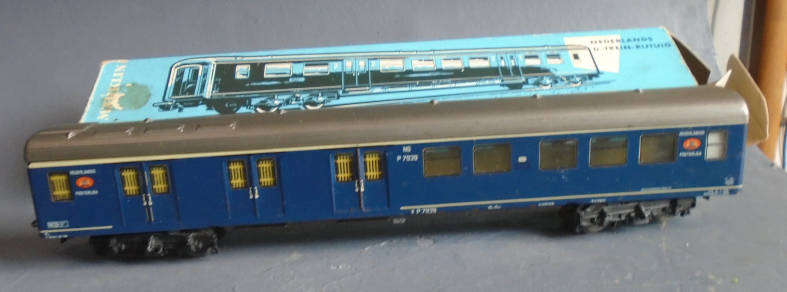 MARKLIN HO SCALE - DUTCH POST WAGON, BOXED