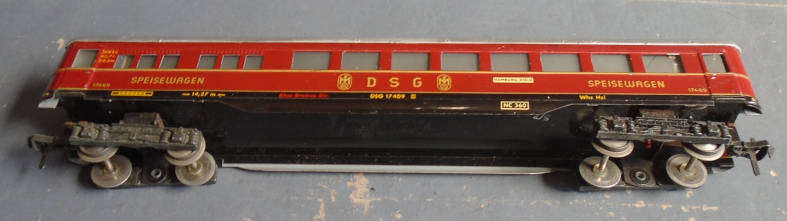 FLEISCHMANNM HO SCALE - DSG SPEISEWAGEN TIN PLATE COACH AS PER FOTOS