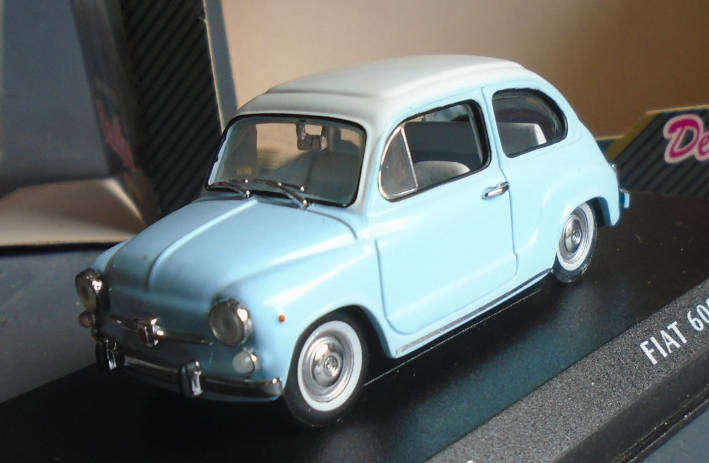 DETAIL CARS 1/43 SCALE - FIAT 600D, BOXED
