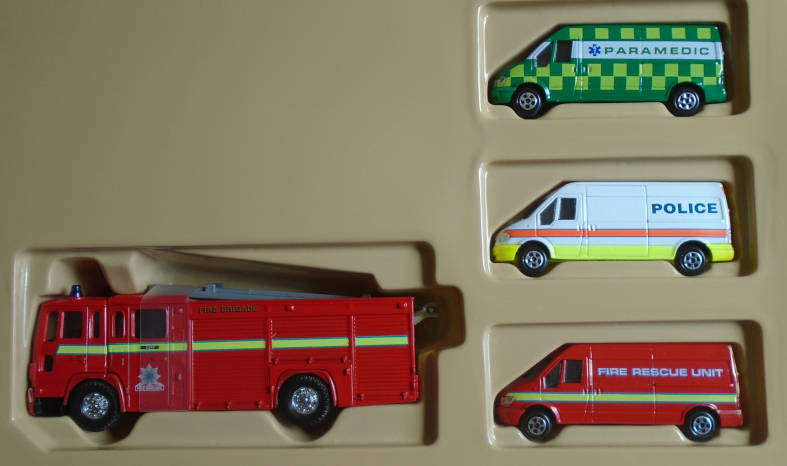 CORGI 1/43SCALE - EMERGENCY SERVICES VEHCLES, BOXED