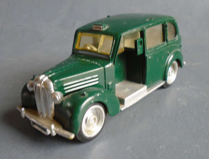 ERTL 1/43 SCALE - FX 3 LONDON TAXI AS PER FOTOS