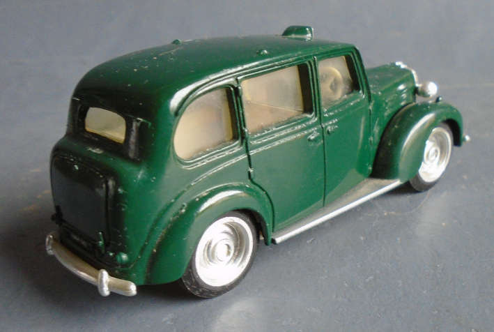 ERTL 1/43 SCALE - FX 3 LONDON TAXI AS PER FOTOS