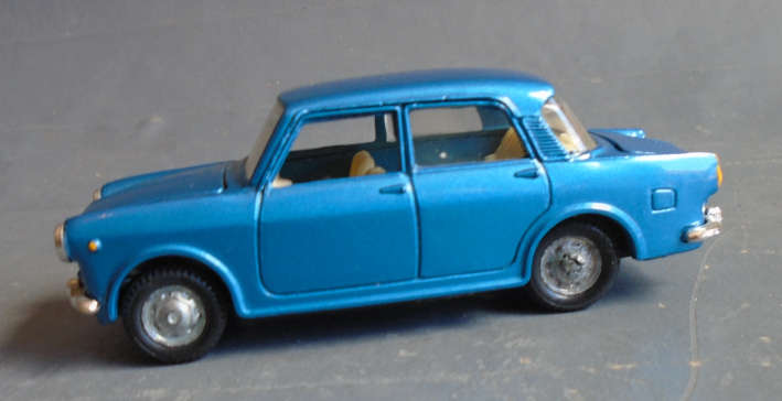 POLITOYS 1/43 SCALE - FIAT 1100 SEDAN