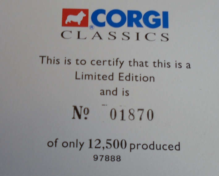 CORGI 1/50 SCALE - FODEN CLOSED POLE TRUCK WITH CARAVAN - BOXED