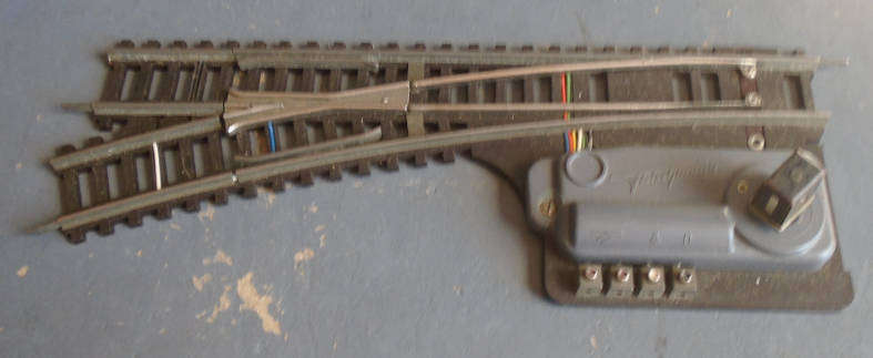 FLEISCHMANN HO SCALE - ELECTRIC LH POINT WITH LIGHT