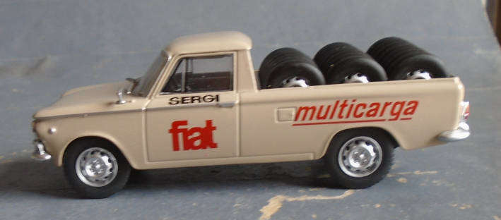 1/43 SCALE - FIAT 1500 PICK UP WITH LOAD, BOXED
