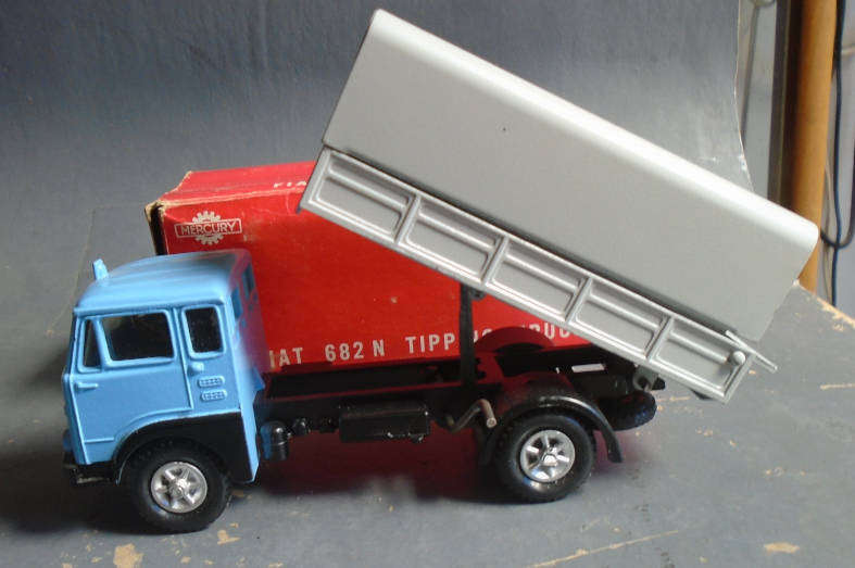 MERCURY 1/43 SCALE - FIAT 682N TIPPER TRUCK, BOXED