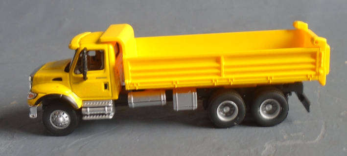 SCHUCO 1/87 HO SCALE - GMC 8000 LORRY, BOXED