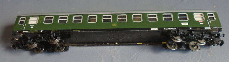 MARKLIN HO SCALE - EXPRESS PASSENGER COACH, BOXED