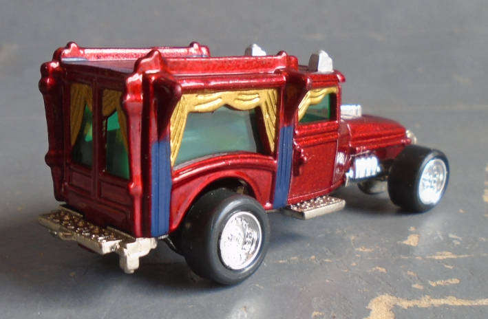 1/64 SCALE - HEARSE