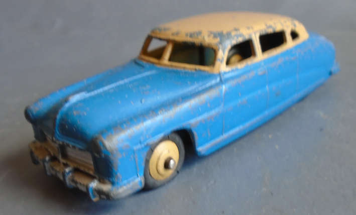DINKY -  EARLY HUDSON SEDAN