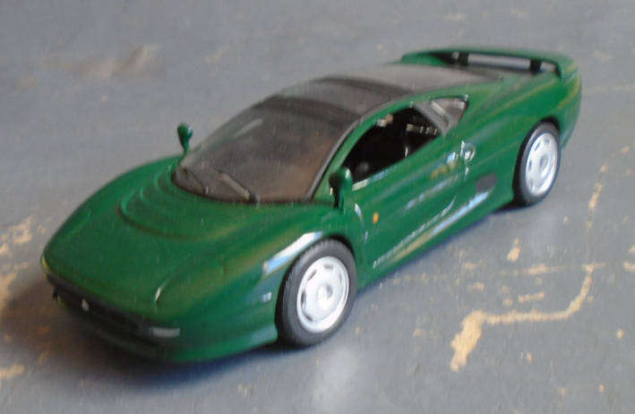 DEL PRADO 1/43 SCALE - JAGUAR XJ220