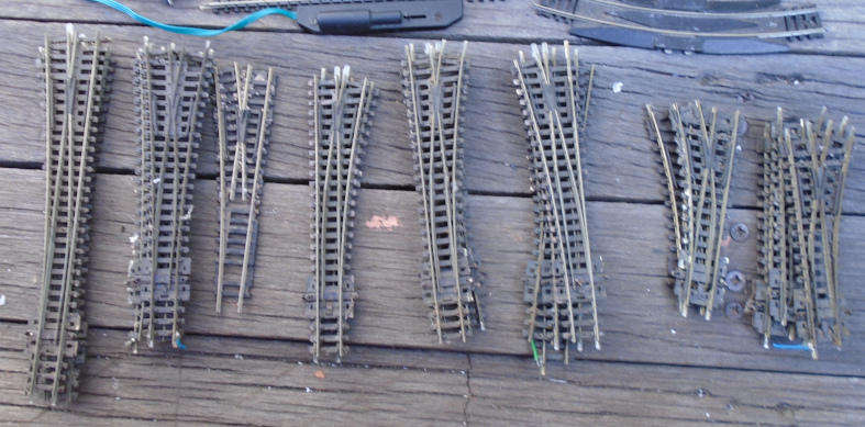 N SCALE TRACK JOB LOT AS PER FOTOS, DETAILS BELOW