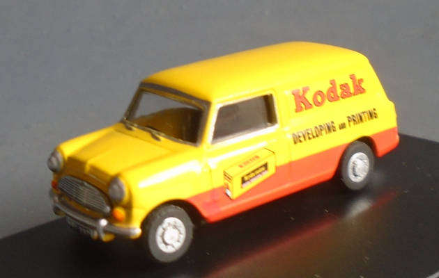 OXFORD OO SCALE - MINI VAN KODAK, BOXED