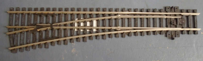 PECO HO SCALE - MANUAL LH POINT