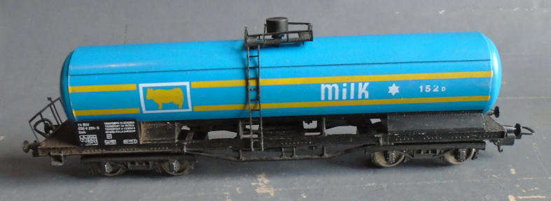 LIMA HO SCALE - MILK TANK WAGON