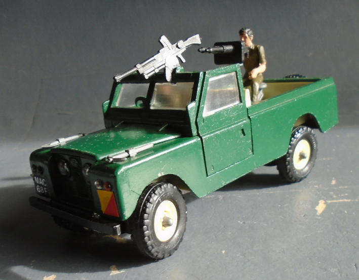 BRITAINS 1/32 SCALE - LWB MILITARY LAND ROVER