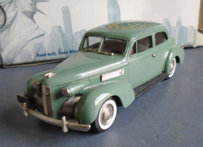BROOKLIN 1/43 SCALE - 1939 LA SALLE TWO-DOOR TOURING SEDAN - BOXED