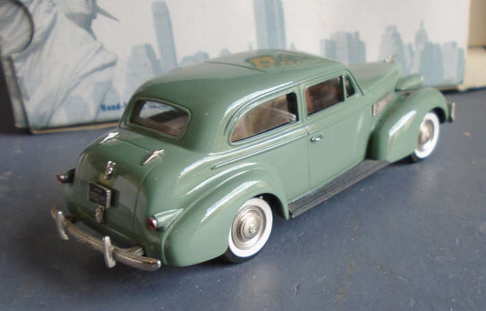 BROOKLIN 1/43 SCALE - 1939 LA SALLE TWO-DOOR TOURING SEDAN - BOXED